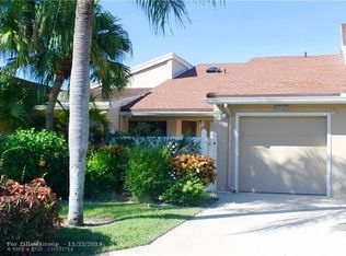 6722 Canary Palm Cir, Boca Raton, FL 33433