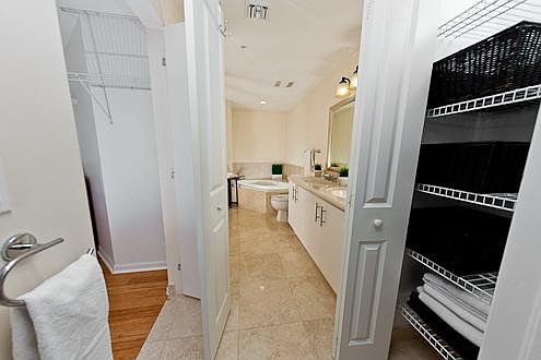 4th image of 7910 Harbor Island Dr APT 1006B