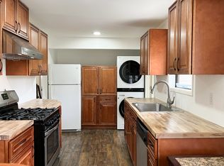 5805 228th St SW, Mountlake Terrace, WA 98043