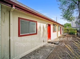 3602 N Gantenbein Ave, Portland, OR 97227