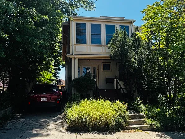 31 Matchett St, Brighton, MA