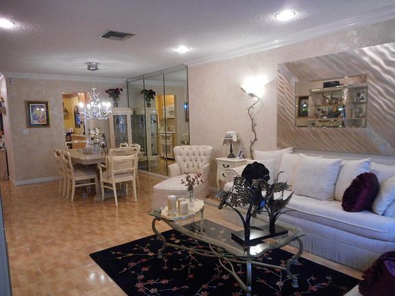 Model Perfect Great Room