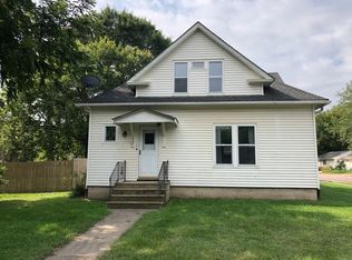 602 E Main St, Elk Point, SD 57025