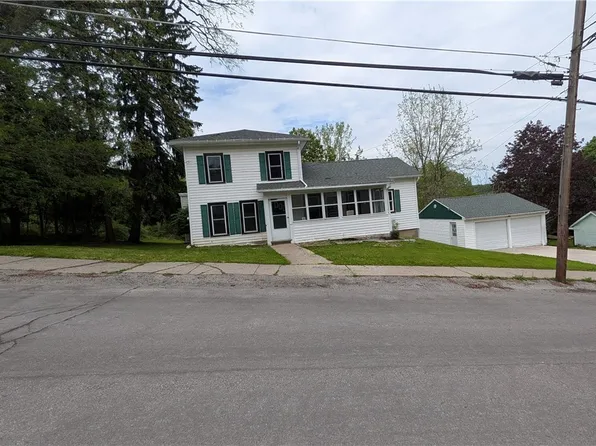 38 W Main St, Attica, NY 14011