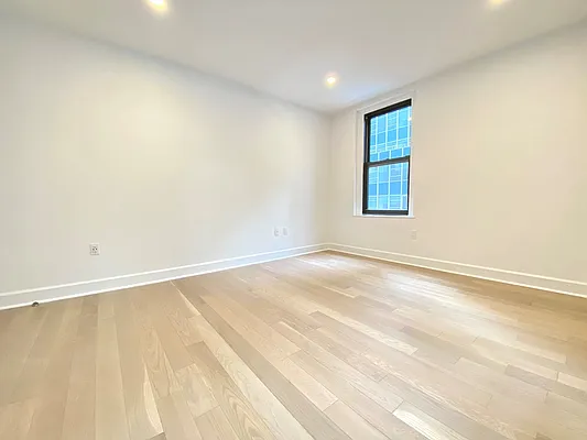 Rented by The Dermot Realty Management Company | media 98