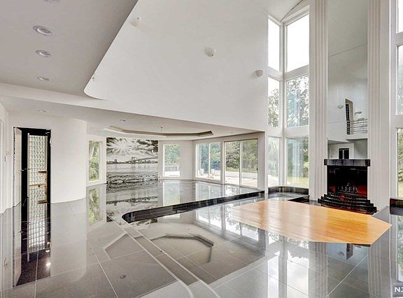 4th image of 23 Rio Vista Dr