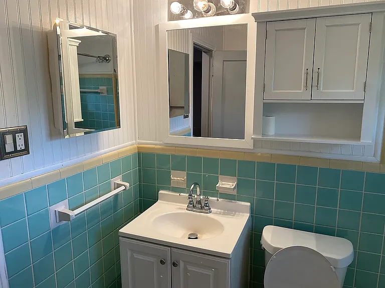 6343 Parkdale Dr — Photo 25