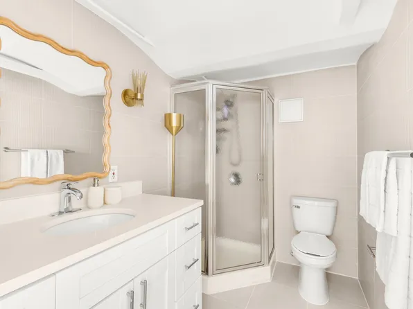 309 East 108th Street image 8 of 11