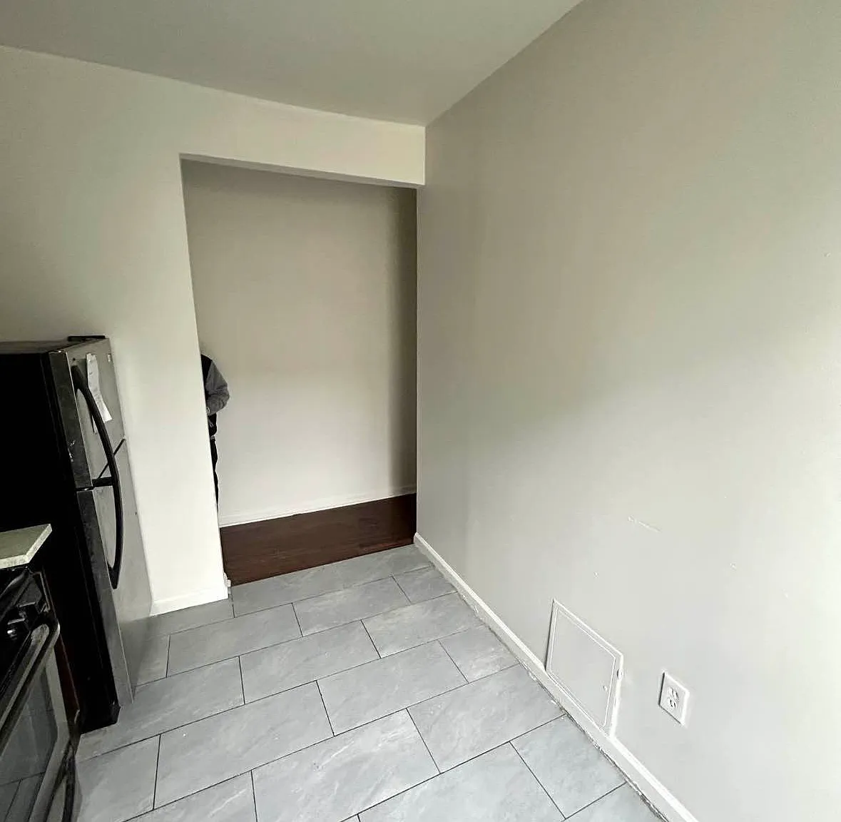 18-15 Everdell Avenue — Photo 2