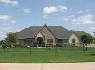 1013 Dapple Gray Rd, Crowley, TX 76036