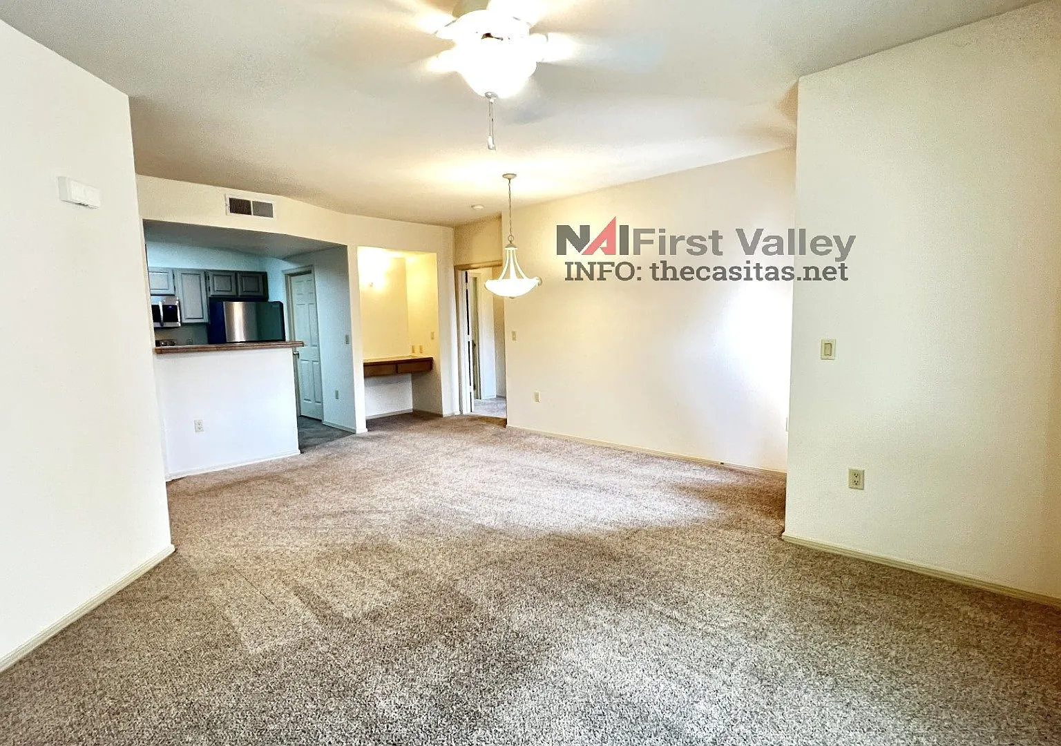2 Bedroom- 2 Bathroom Upstairs — Photo 4