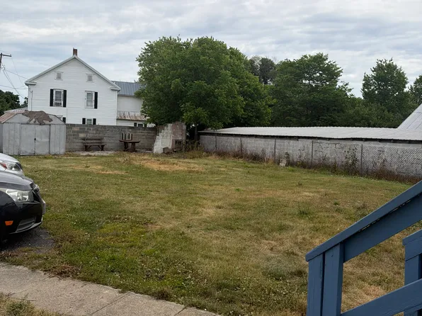 825 Bedington Rd #825, Martinsburg, WV 25404