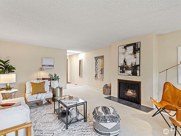 3rd image of 11025 Glen Acres Drive S #D