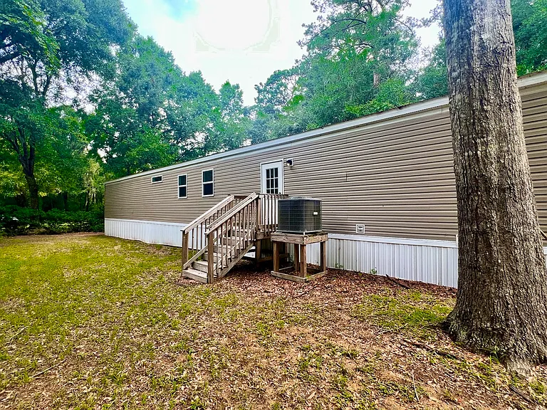 1034 Highway 174 — Photo 5