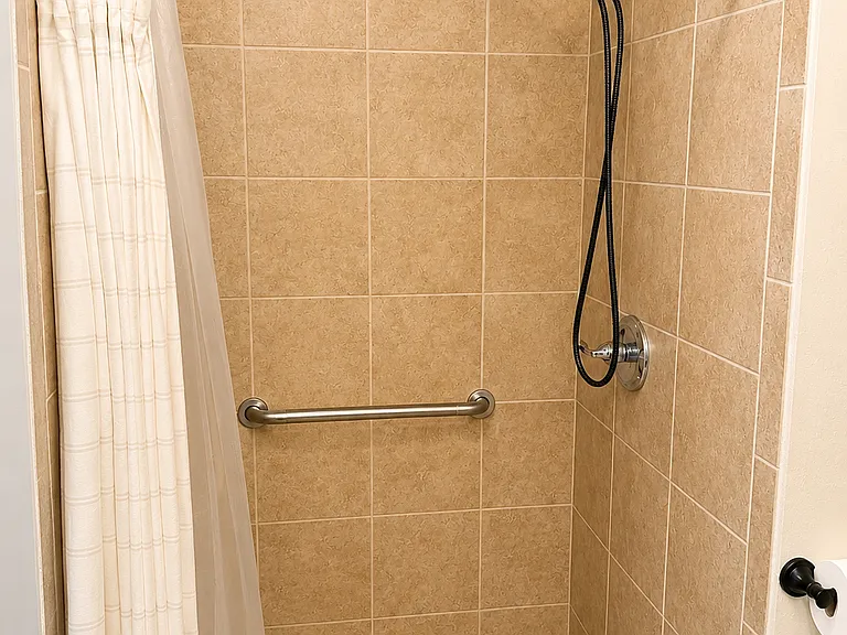 921 Bowling Green Trl — Photo 20