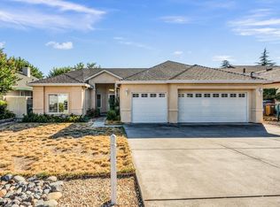 18315 Deer Hollow Rd, Hidden Valley Lake, CA 95467