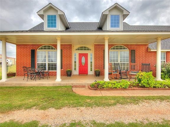 3rd image of 6354 Abby Ln