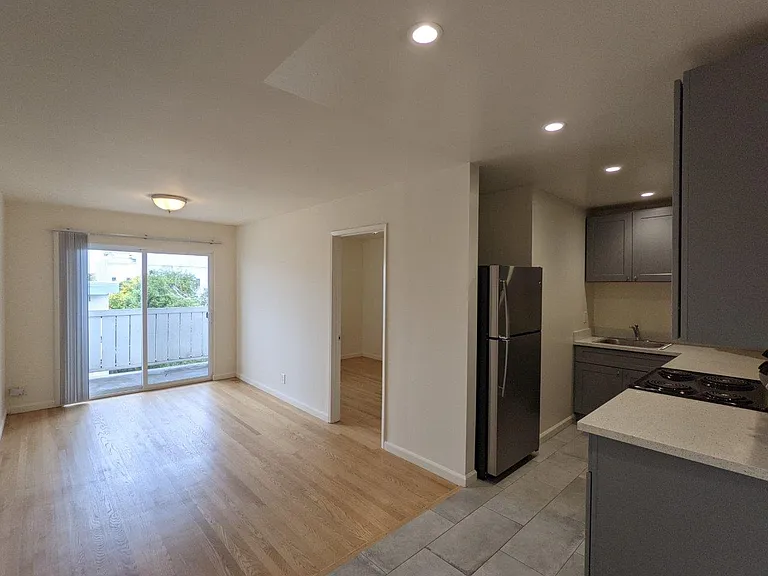 2404 Fulton Street — Photo 13