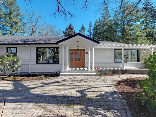 1750 SW 88th Ave, Portland, OR 97225