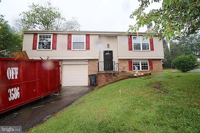 1st image of 9405 Mirror Pond Dr