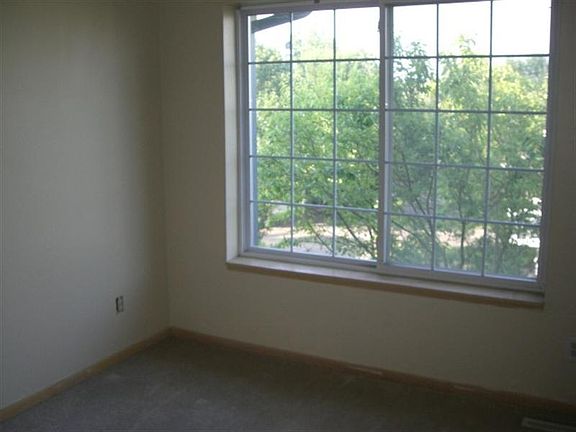 2nd image of 15655 24th Ave N Unit G