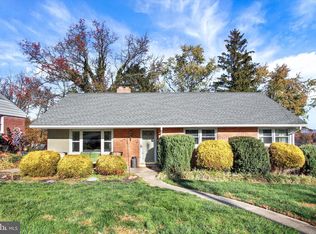 1377 Glendale Rd, York, PA 17403