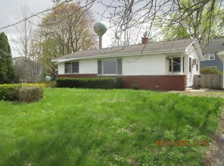 504 Washington St, Maple Park, IL 60151