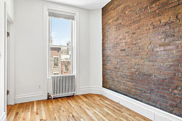 Rented by Compass | media 3