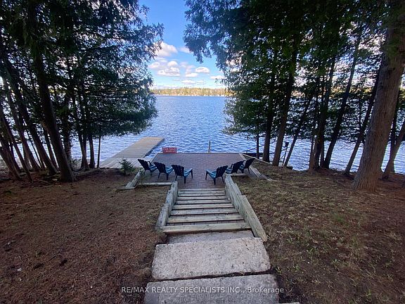 2nd image of 384 Indian Point Rd