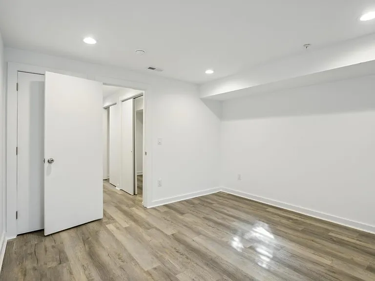 57 N Conestoga St — Photo 5