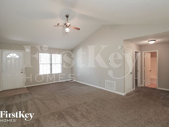 4th image of 9207 Fairway Ct