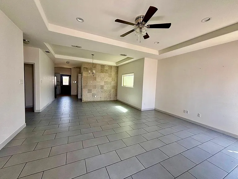 4117 Watusi Ct — Photo 14
