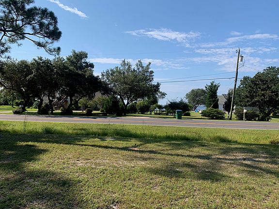 2nd image of 5210 Soundside Dr