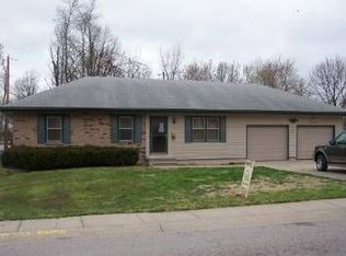 1306 S Main St, Harrisonville, MO 64701