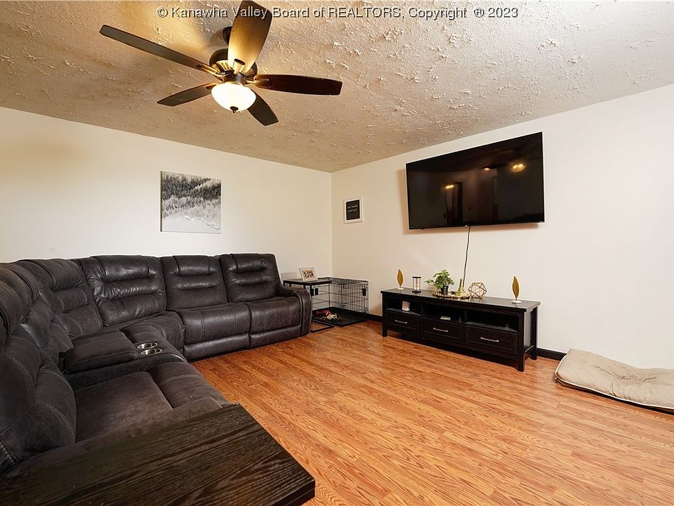 293 Deepwater Station Rd, Deep Water, WV 25057 Zillow