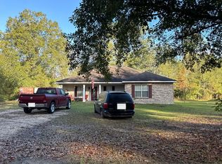 5 Foster Clark Rd, Picayune, MS 39466