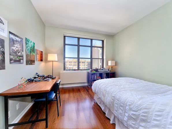 80 Metropolitan Avenue image 3 of 12