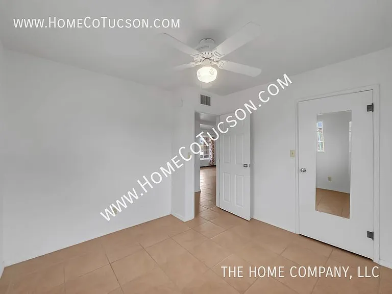 4738 E Cooper St — Photo 15