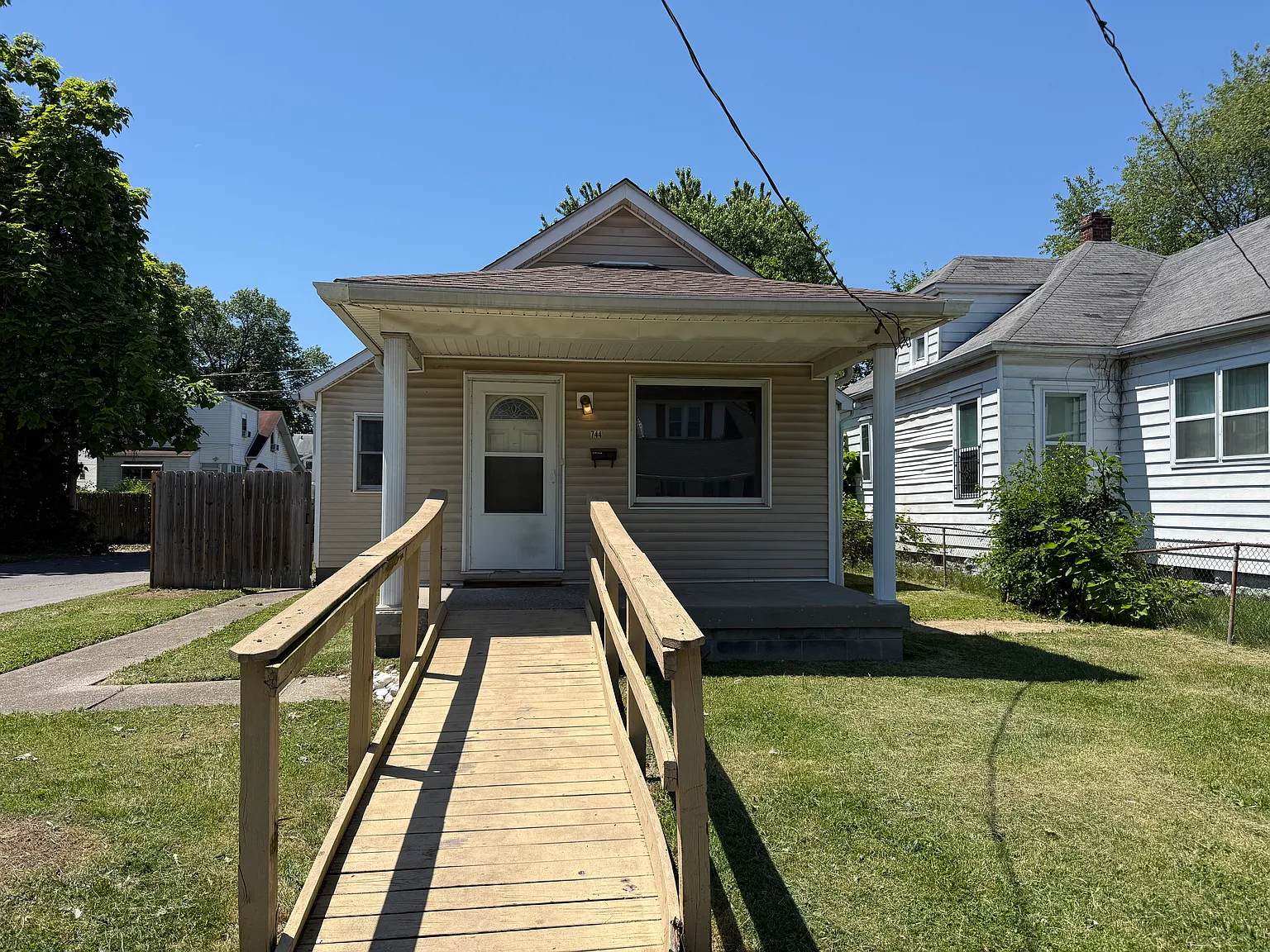 3 bed, 1131 sqft, $1,325 — Photo 1