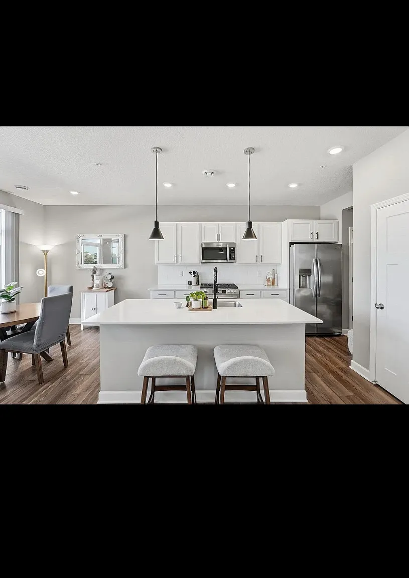 3 bed, 1777 sqft, $2,795 — Photo 1