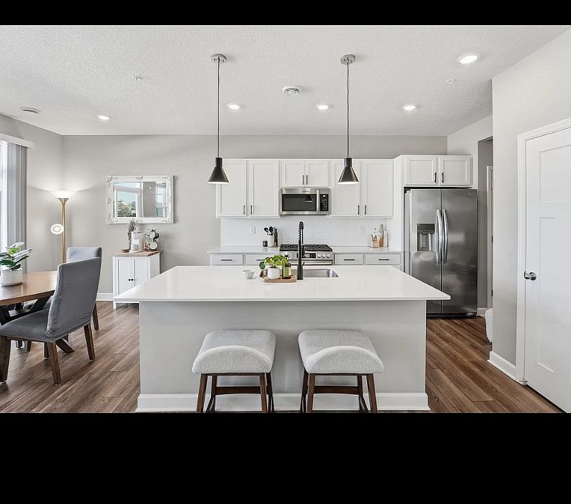 1st image of 1909 Prospect Ln