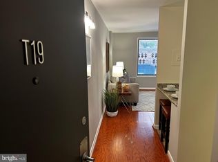 1718 P St NW APT T19, Washington, DC 20036