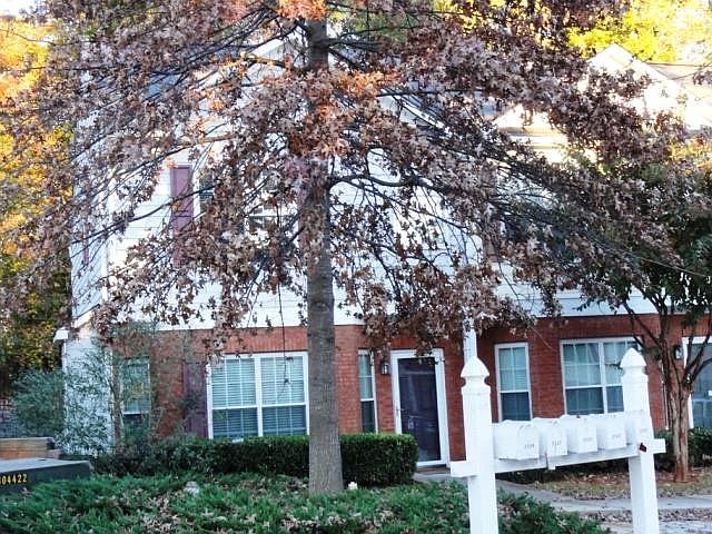 2nd image of 2509 Walden Lake Dr