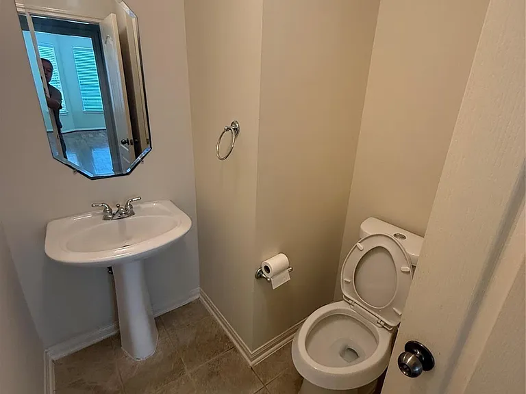 1627 Penmark Ln — Photo 11