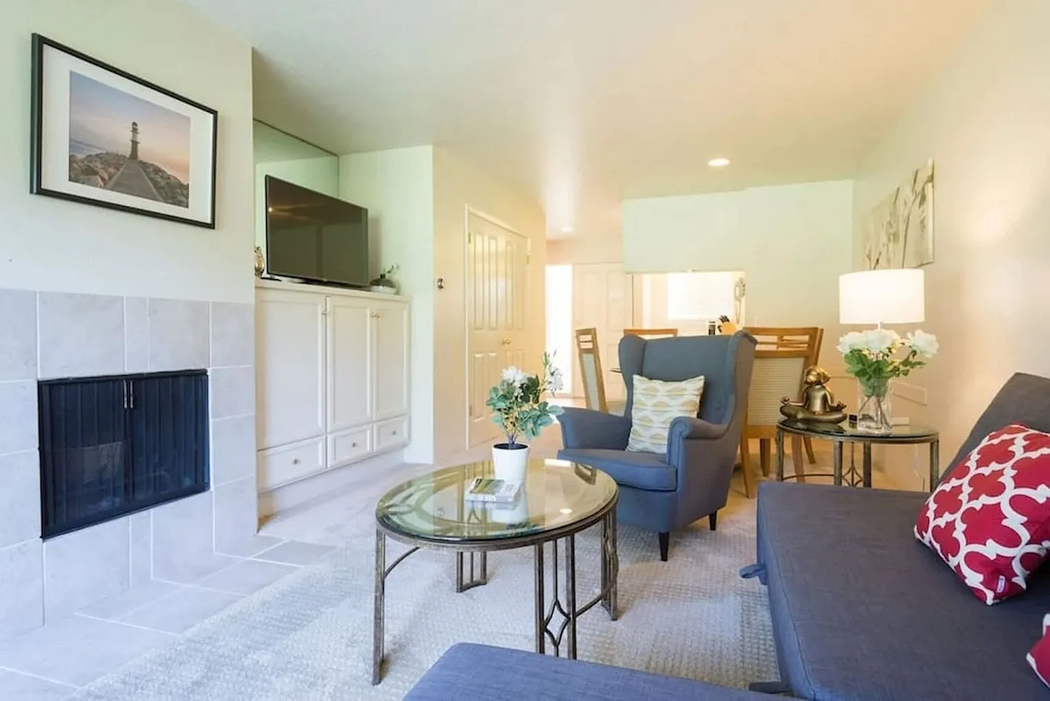 2 bed, 2.0 bath, 990 sqft, $18,357 — Photo 3