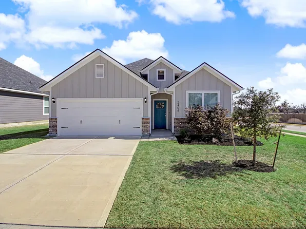 2406 Lightfoot Ln, Bryan, TX 77803