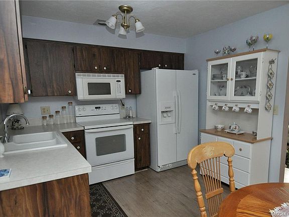 5th image of 6 Sj Kellner Blvd