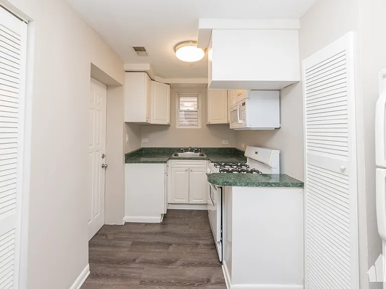 3517 W Grace St #1W — Photo 3