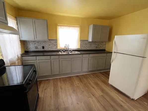 506 Tallman St, Syracuse, NY 13204