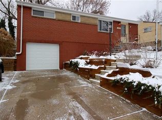 140 Lansdowne Dr, Verona, PA